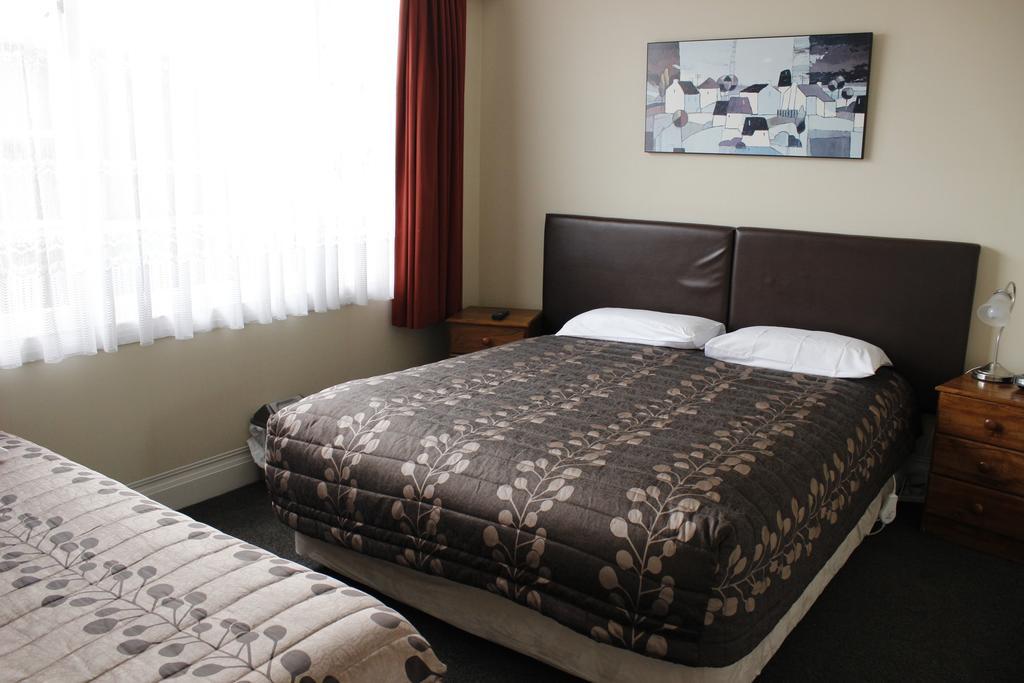 Colonial Motel Инверкаргил Екстериор снимка